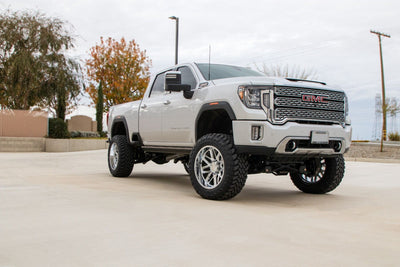 Cognito - 7-Inch Elite Lift Kit with Elka 2.5 Reservoir Shocks For 20-24 Silverado/Sierra 2500/3500 2WD/4WD