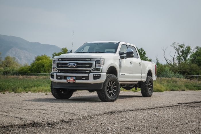 ReadyLIFT - 2017-2022 Ford F250/F350 Diesel  4WD - 4&