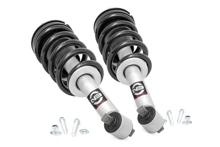 Rough Country | 2" Leveling Kit | Loaded Strut | Chevy/GMC 1500 2WD/4WD (2014-2018)