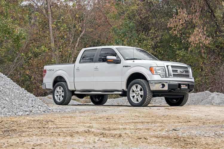 Rough Country | 2 Inch Lift Kit Lifted Struts | Ford F-150 4WD (2009-2013)