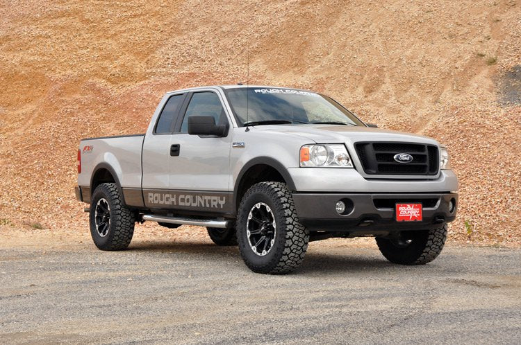 Rough Country | 2 Inch Lift Kit | Lifted Struts | Ford F-150 2WD (2004-2008)