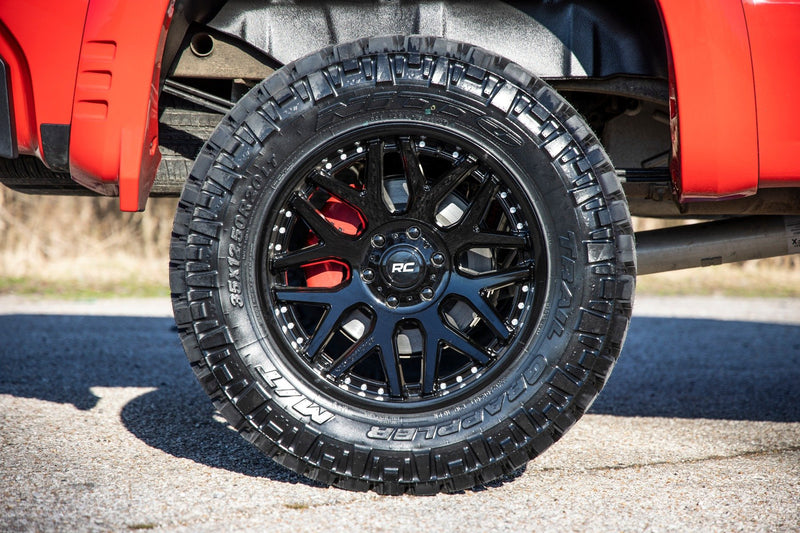 Rough Country  | Rough Country 95 Series Wheel | One-Piece | Gloss Black | 22x10 |