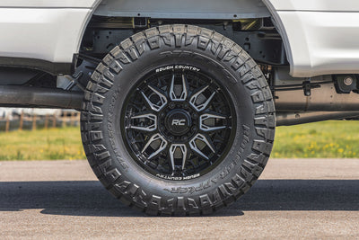 Rough Country  | Rough Country 86 Series Wheel | One-Piece | Gloss Black | 22x10 |