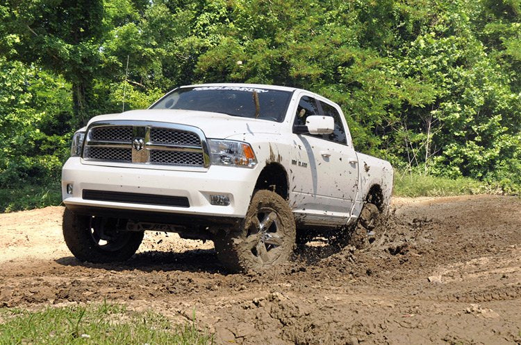 Rough Country | 6 Inch Lift Kit | Ram 1500 4WD (2009-2011)