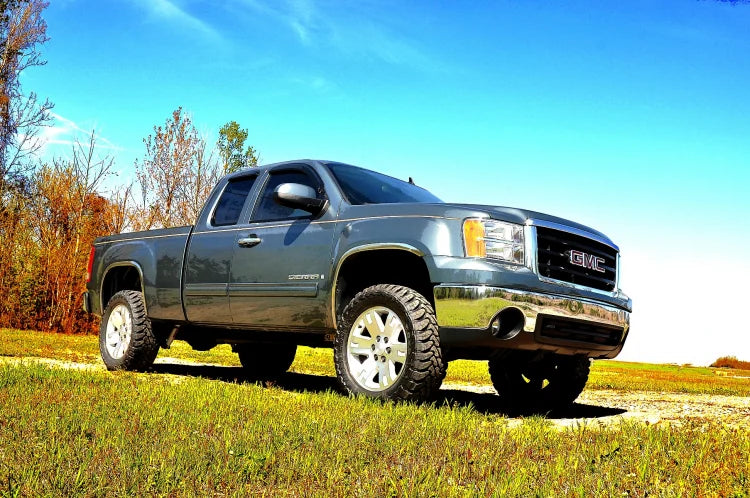 Rough Country | 3 Inch Lift Kit | Lift Knuckle | Chevy/GMC 1500 2WD (2007-2013)
