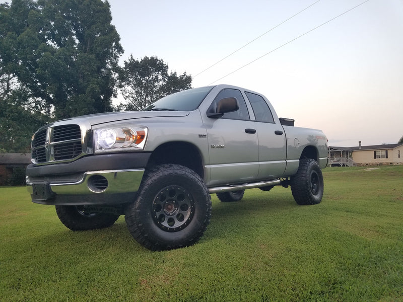 Rough Country | 6 Inch Lift Kit | Dodge 1500 4WD (2006-2008)