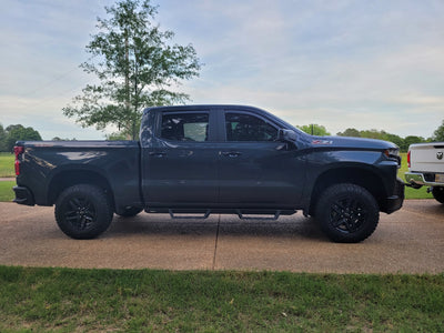 Rough Country | 1.5" Leveling Kit | Chevy Trailboss 1500 4WD (2019-2023)