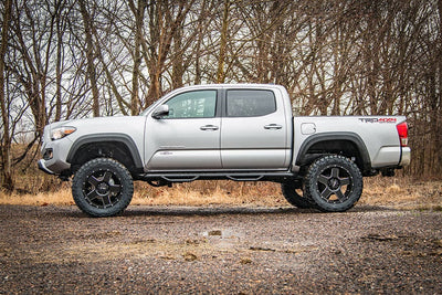 Rough Country  | 4 Inch Lift Kit | Toyota Tacoma 2WD/4WD (2016-2023)